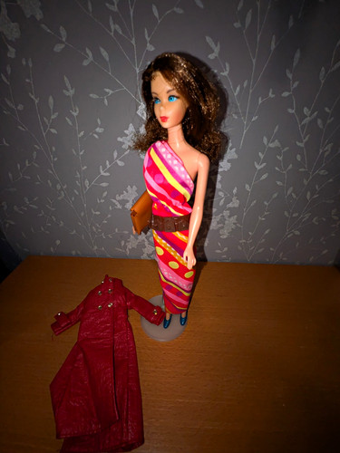 Vintage barbie twist - barbie, turn
