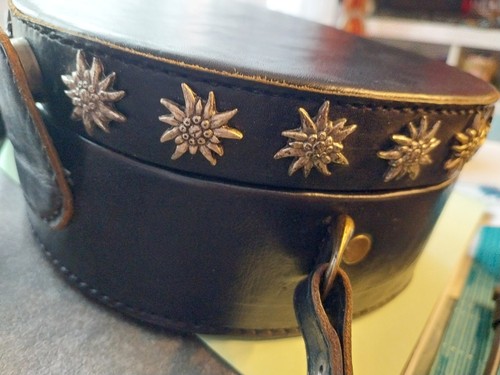 Vintage dirndl ledertasche - dirndl,